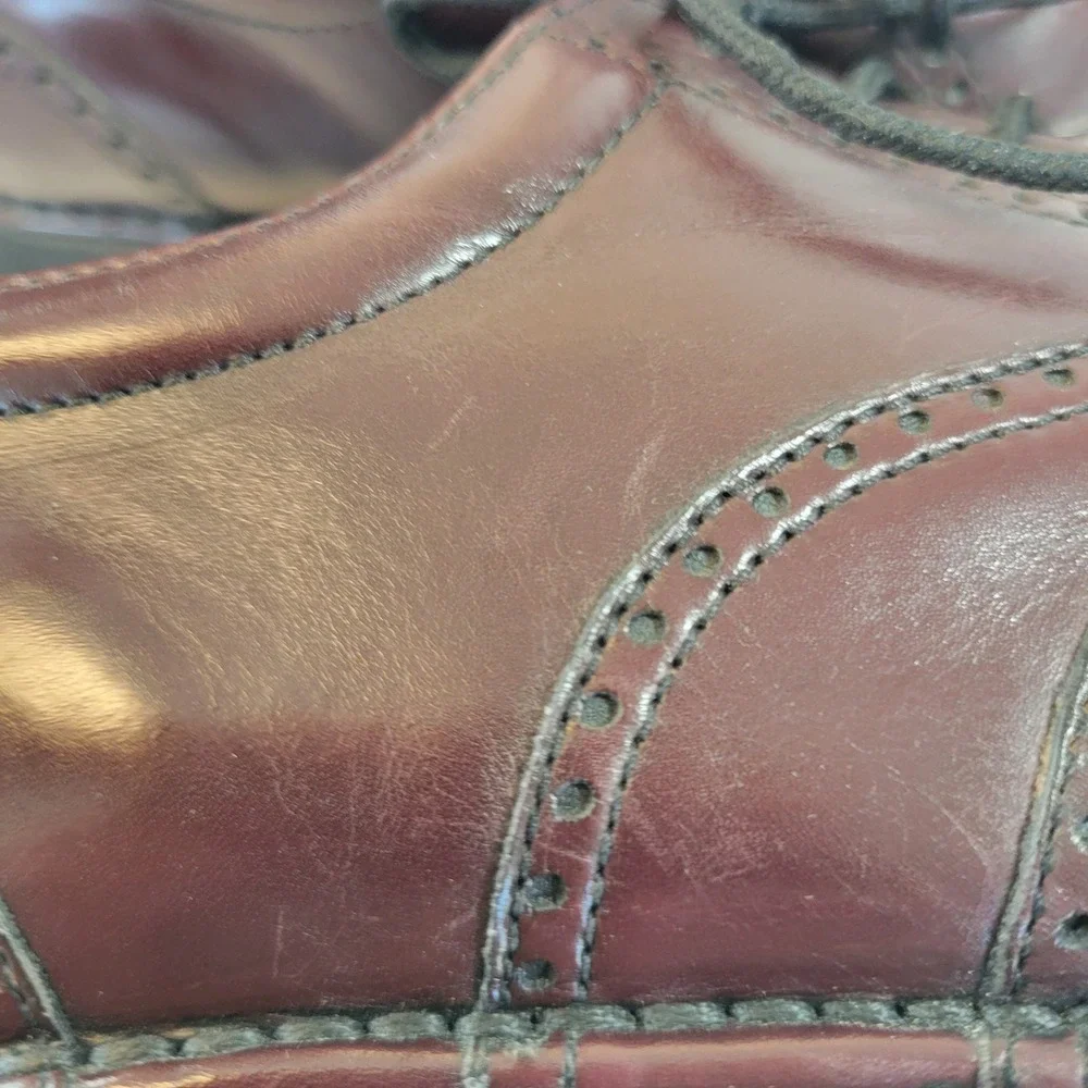 Rockport DresSports Mens 11 W Burgundy Leather Wingtip Oxford Vibram Shoe